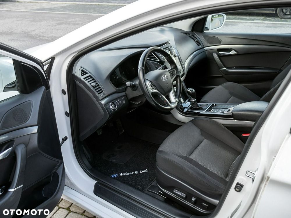 Hyundai i40 1.7 CRDi Premium - 18