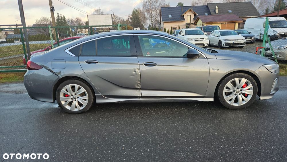 Opel Insignia 2.0 T 4x4 GSi + S&S - 4