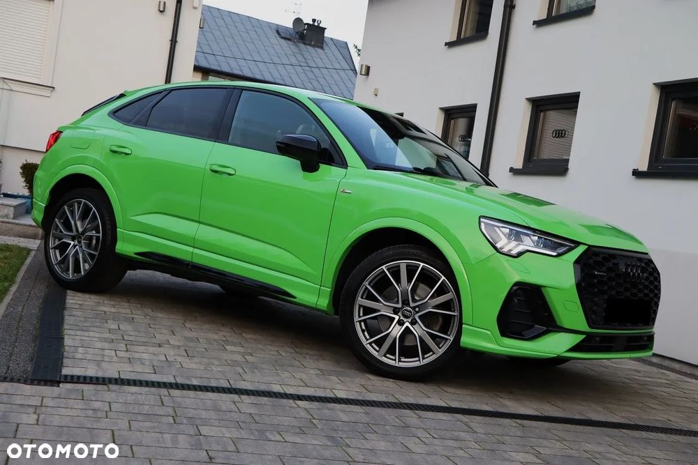 Audi Q3 Sportback - 4