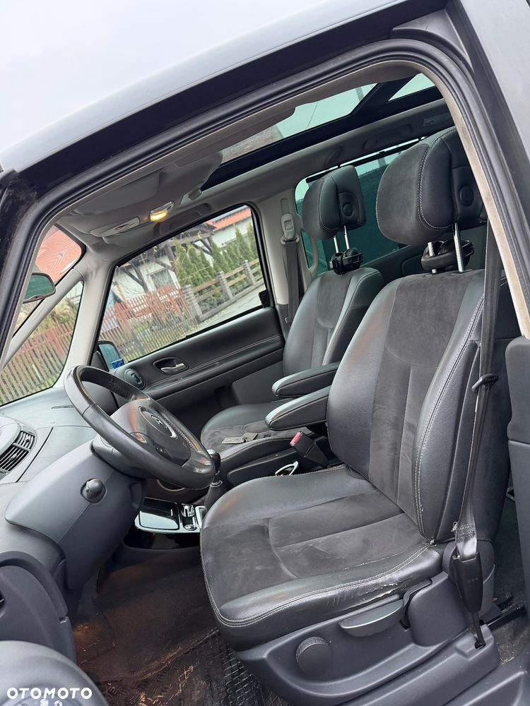 Renault Grand Espace Gr 2.0 dCi 25th - 34