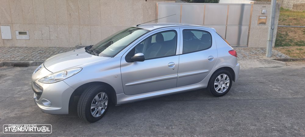 Peugeot 206+ 1.1 Trendy - 2