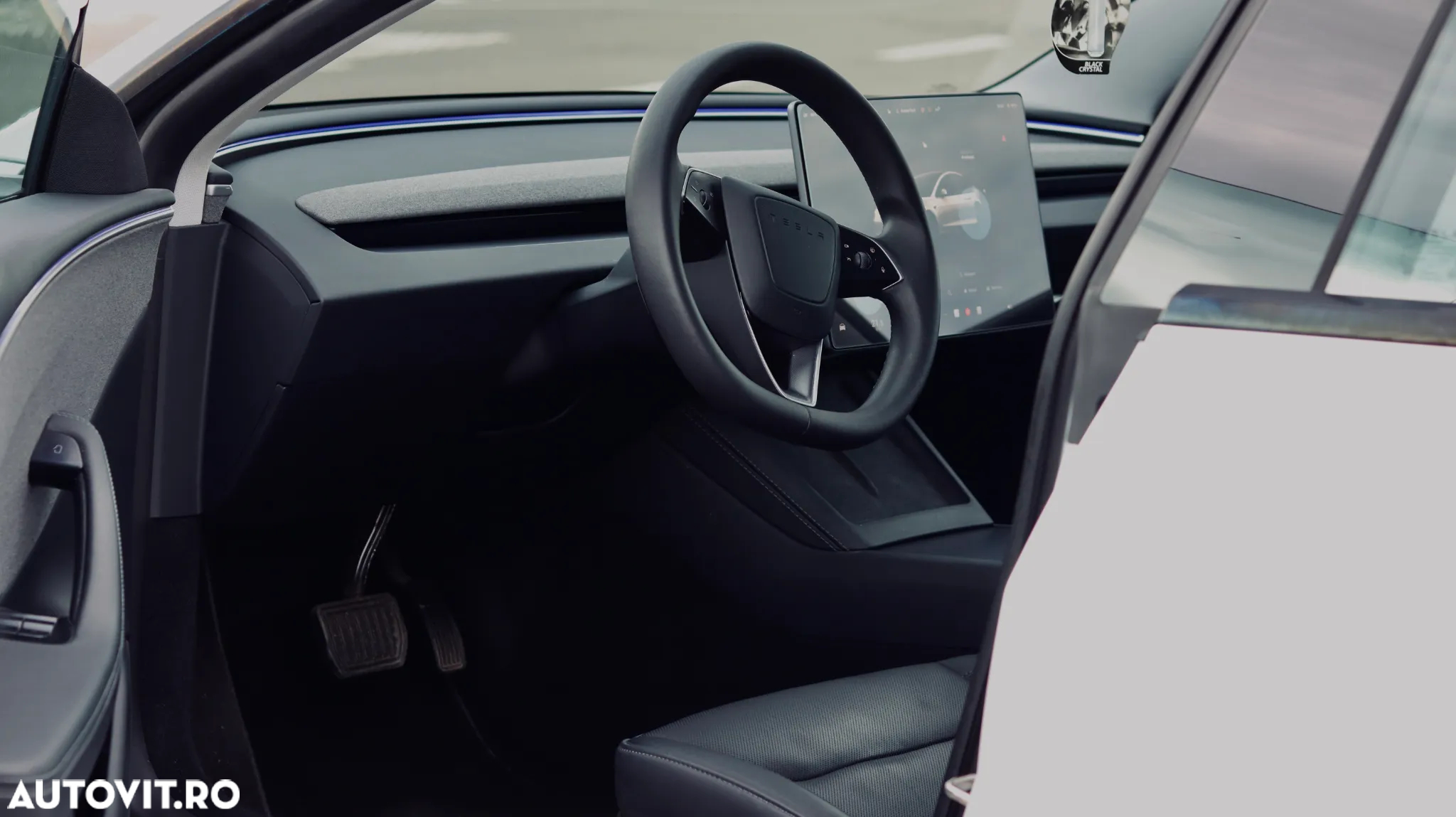 Tesla Model 3 RWD - 2