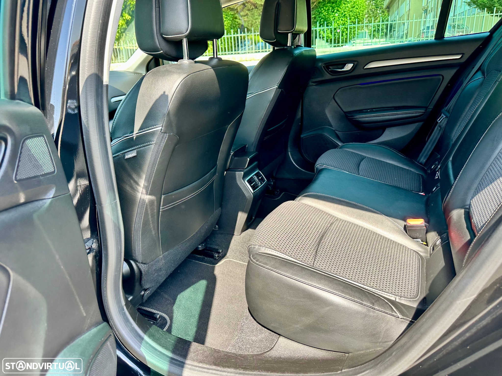 Renault Mégane Sport Tourer 1.6 dCi Bose Edition - 29