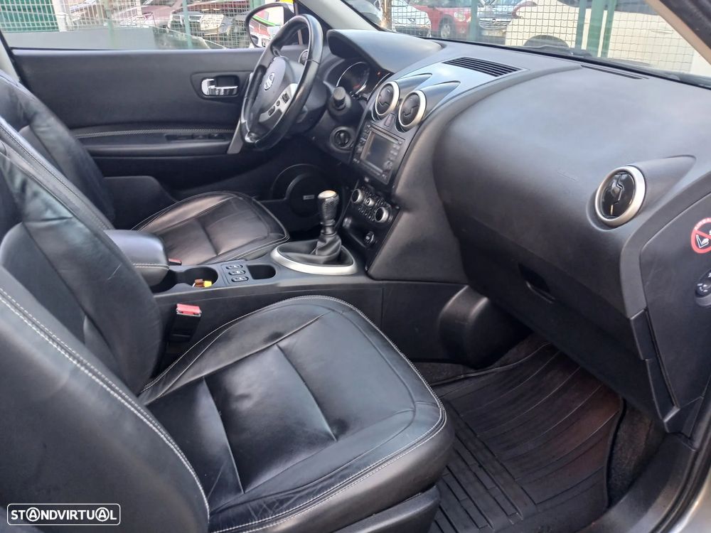 Nissan Qashqai +2 1.6 dCi Tekna Premium 18 360 S&S - 31