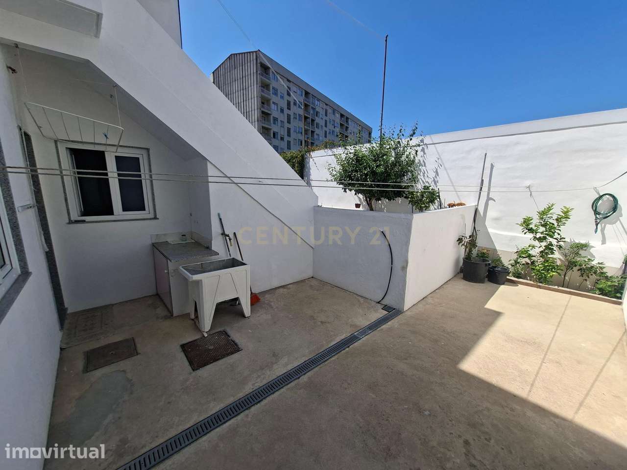 Andar Moradia T3 a venda na melhor zona central de Vila Nova de Gaia