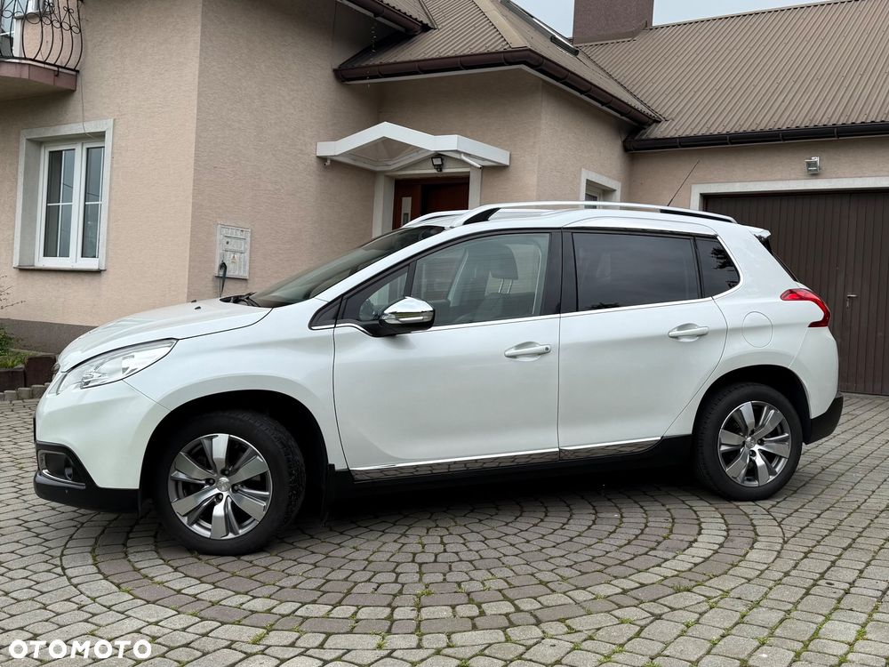 Peugeot 2008 1.6 VTi Allure - 3