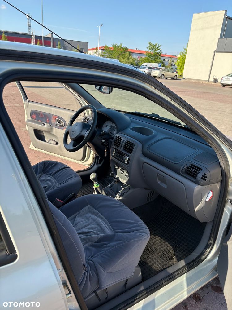 Renault Thalia 1.4 RT 16V - 10