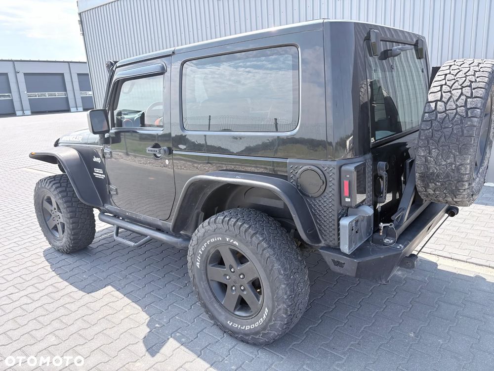 Jeep Wrangler - 3