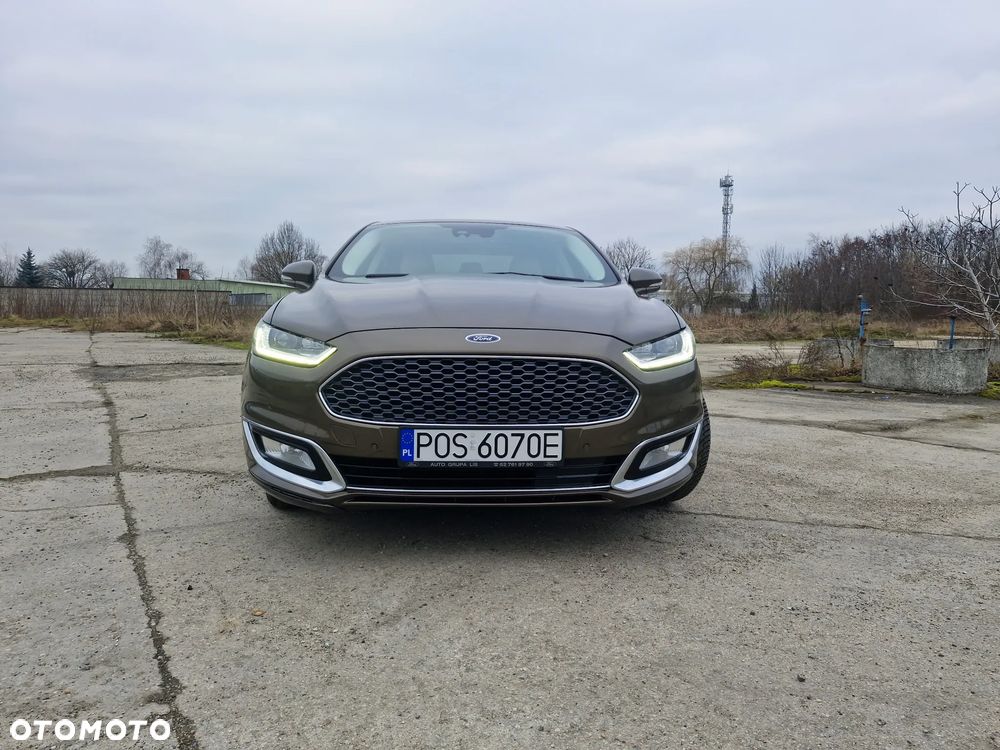 Ford Mondeo Vignale 2.0 EcoBoost - 11