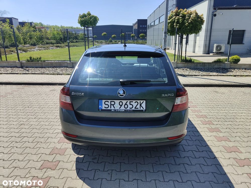 Skoda RAPID Spb 1.0 TSI Ambition - 15