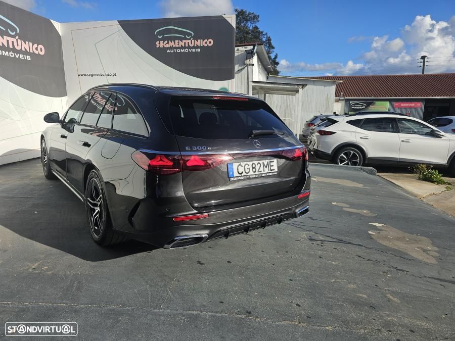 Mercedes-Benz E 300 e Station - 15