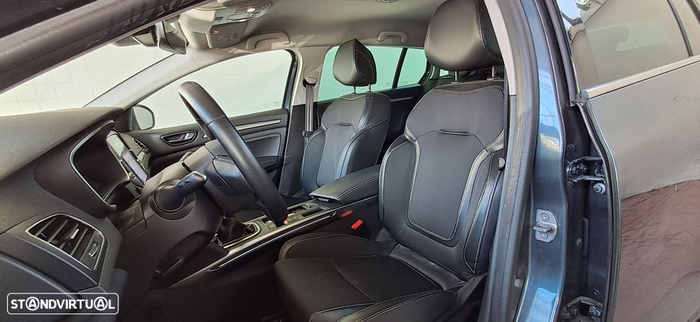 Renault Mégane Sport Tourer 1.5 Blue dCi Techno - 11