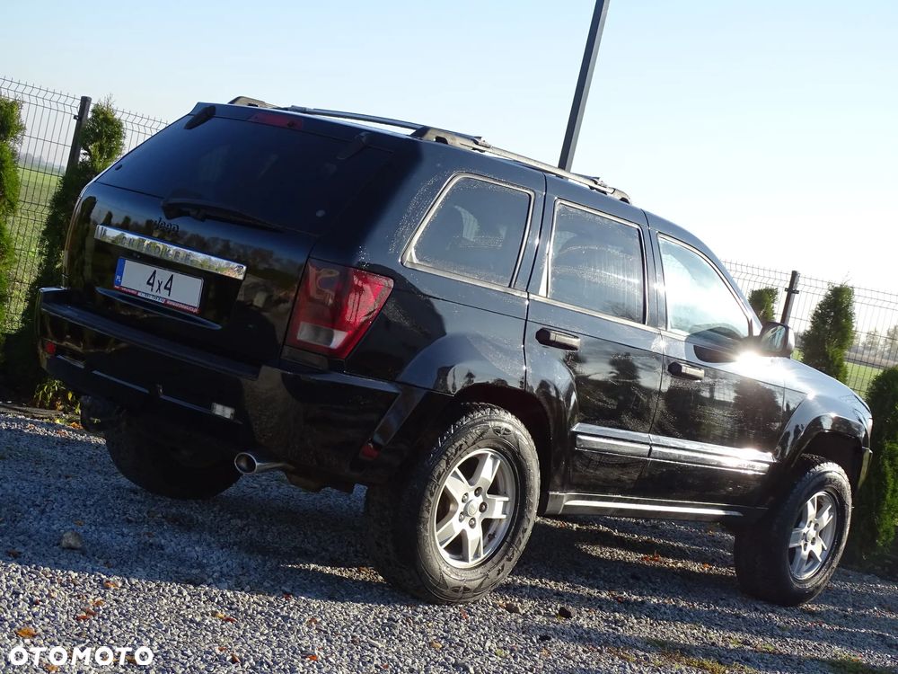 Jeep Grand Cherokee - 8