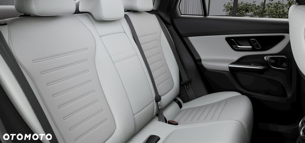 Mercedes-Benz GLC - 8