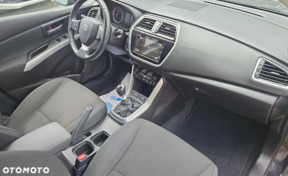 Suzuki SX4 S-Cross 1.4 T Premium - 12