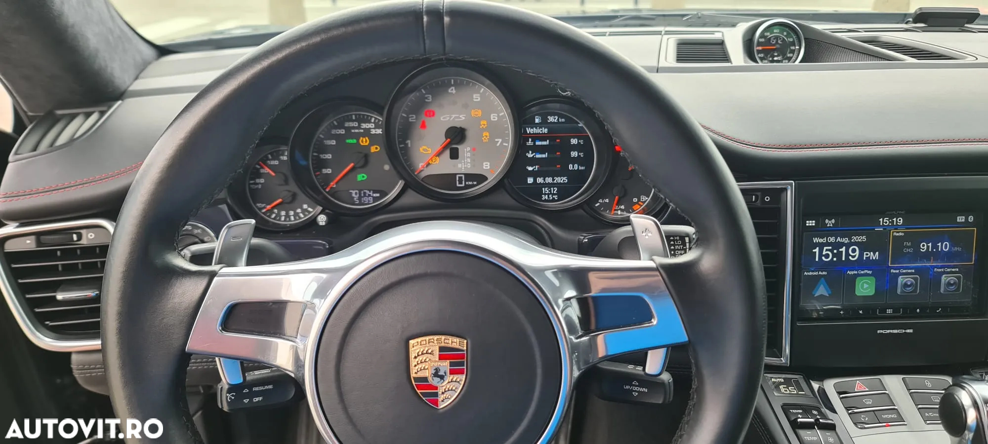 Porsche Panamera GTS PDK - 32