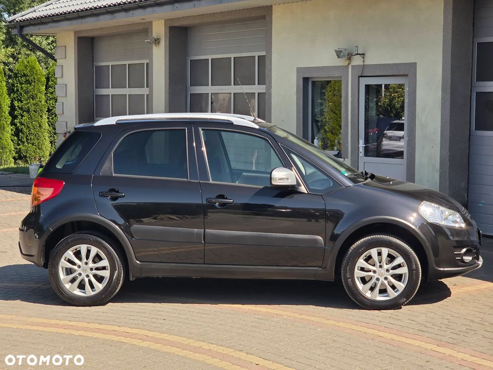 Suzuki SX4 1.6 VVT 4x4 Style - 19