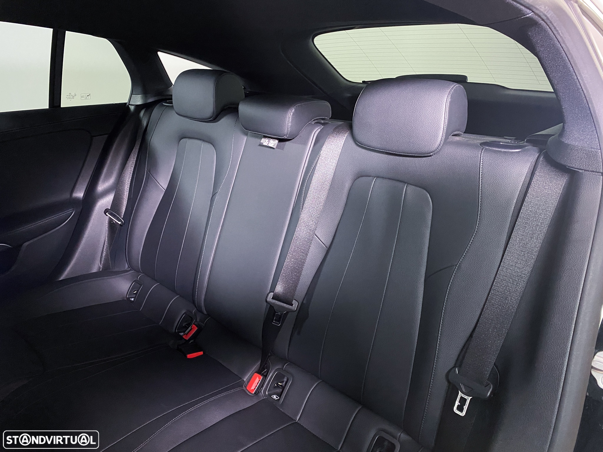 Mercedes-Benz CLA 180 d Shooting Brake Business Solutions Aut. - 21
