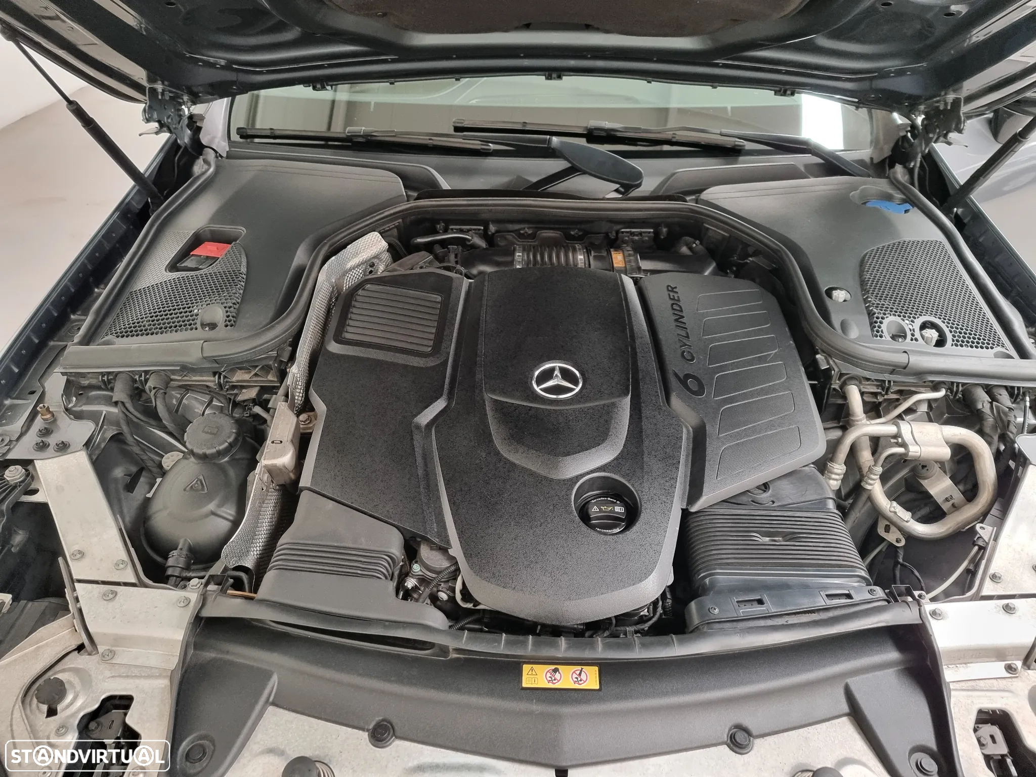 Mercedes-Benz CLS 400 d 4Matic AMG Line - 43