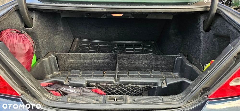 Mercedes-Benz Klasa C - 18