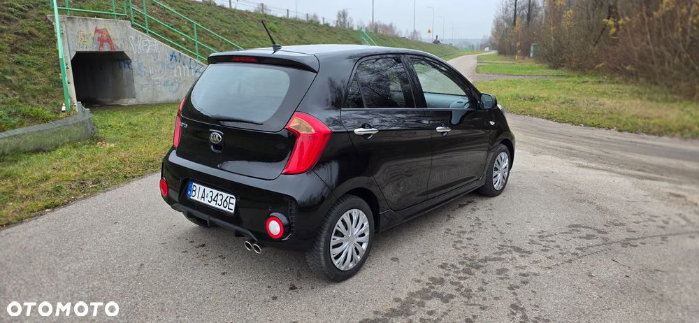 Kia Picanto 1.2 Fifa World Cup Edition - 7