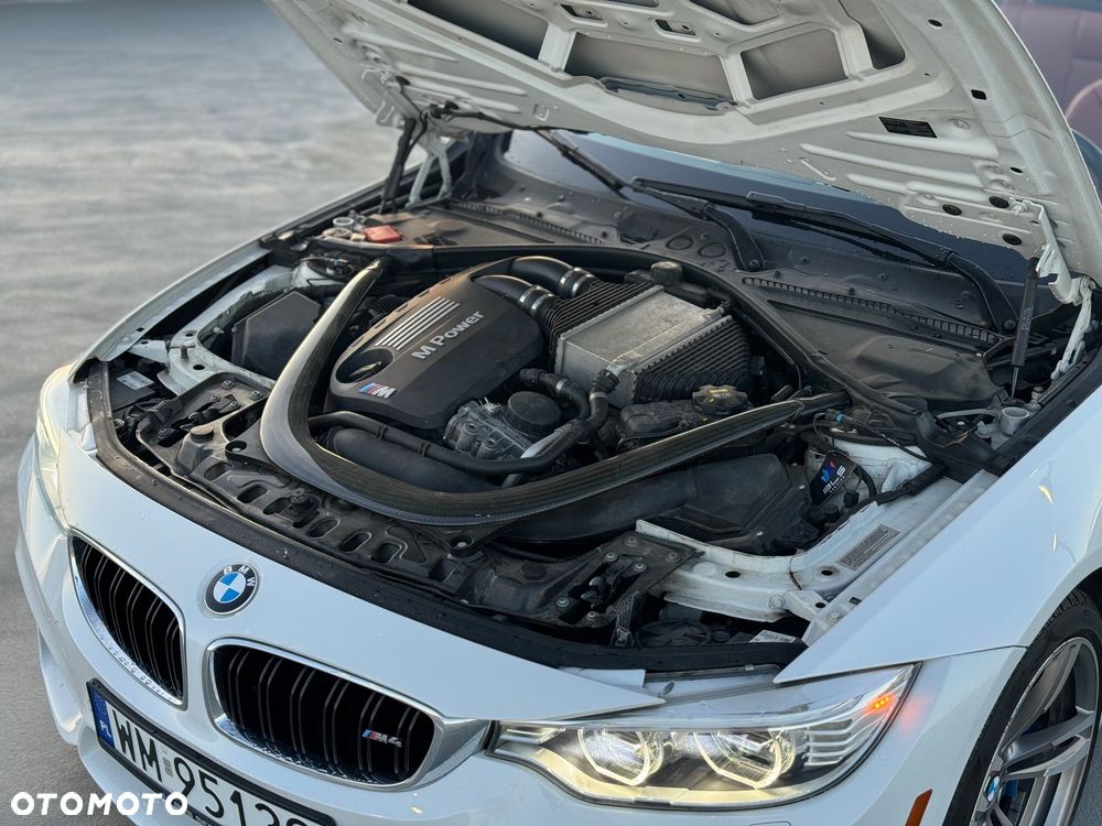 BMW M4 DKG - 14