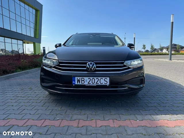 Volkswagen Passat 2.0 TDI EVO Business DSG - 4