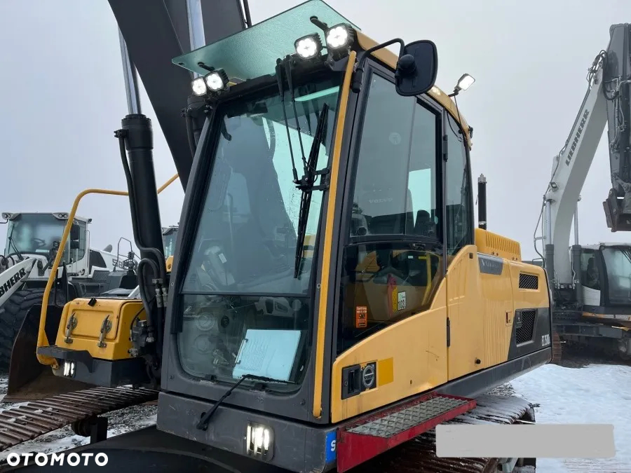 Volvo EC 250DL - 7