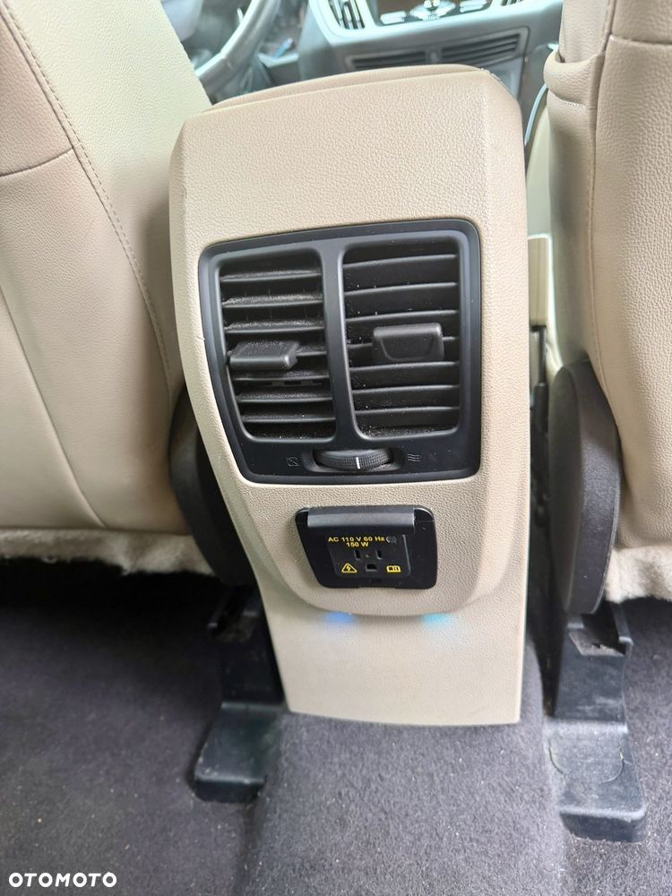 Ford Escape 2.0 EcoBoost AWD Titanium - 14