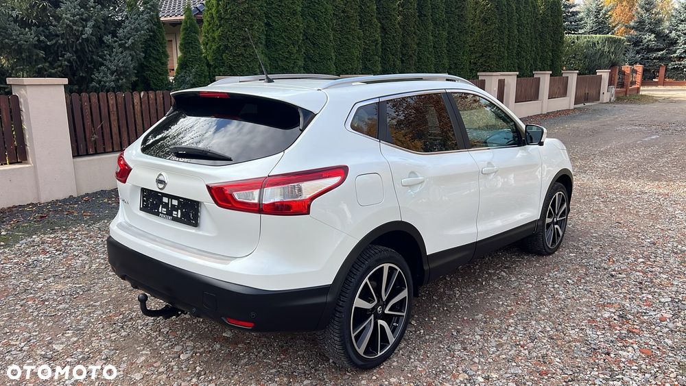 Nissan Qashqai 1.6 dCi 4 x 4 DPF tekna - 13