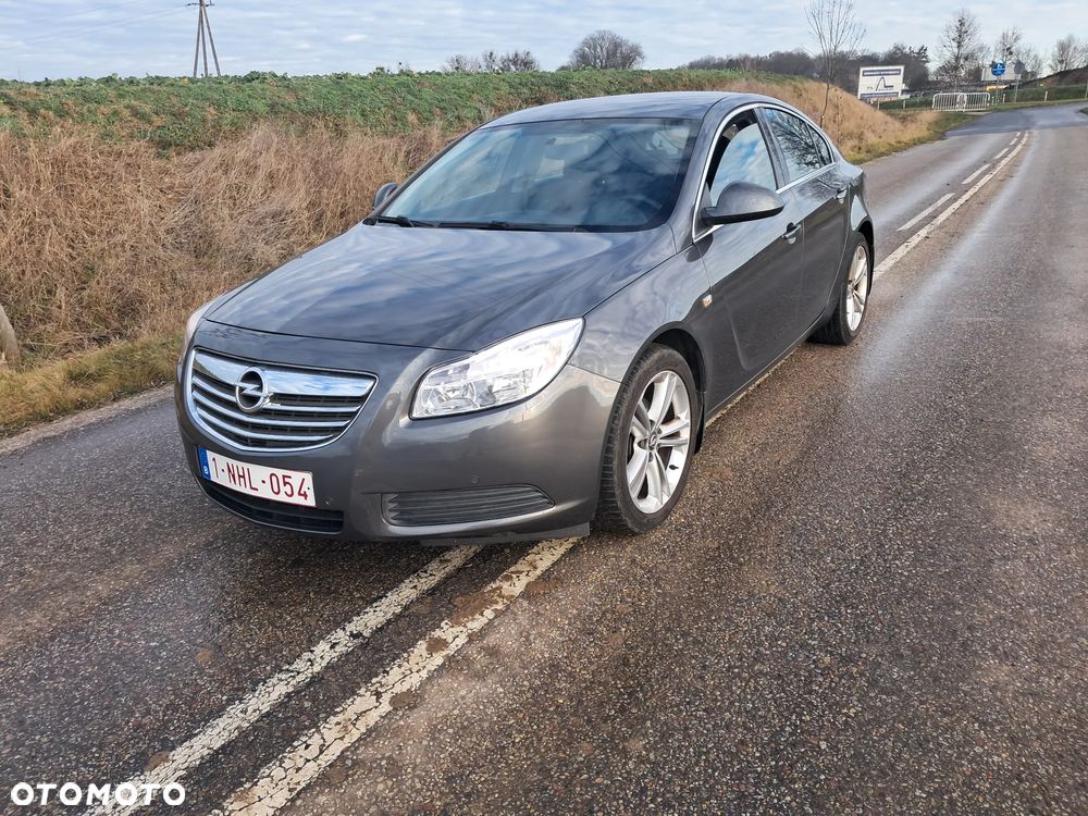Opel Insignia 2.0 CDTI Design Edition - 1