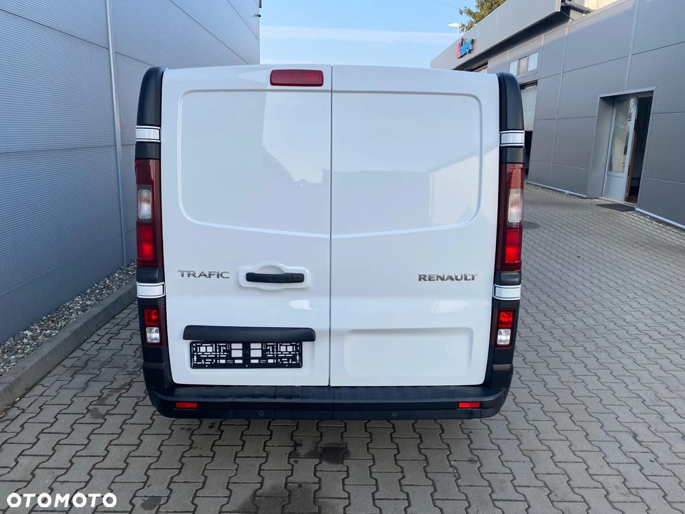 Renault TRAFIC L2H1 - 16