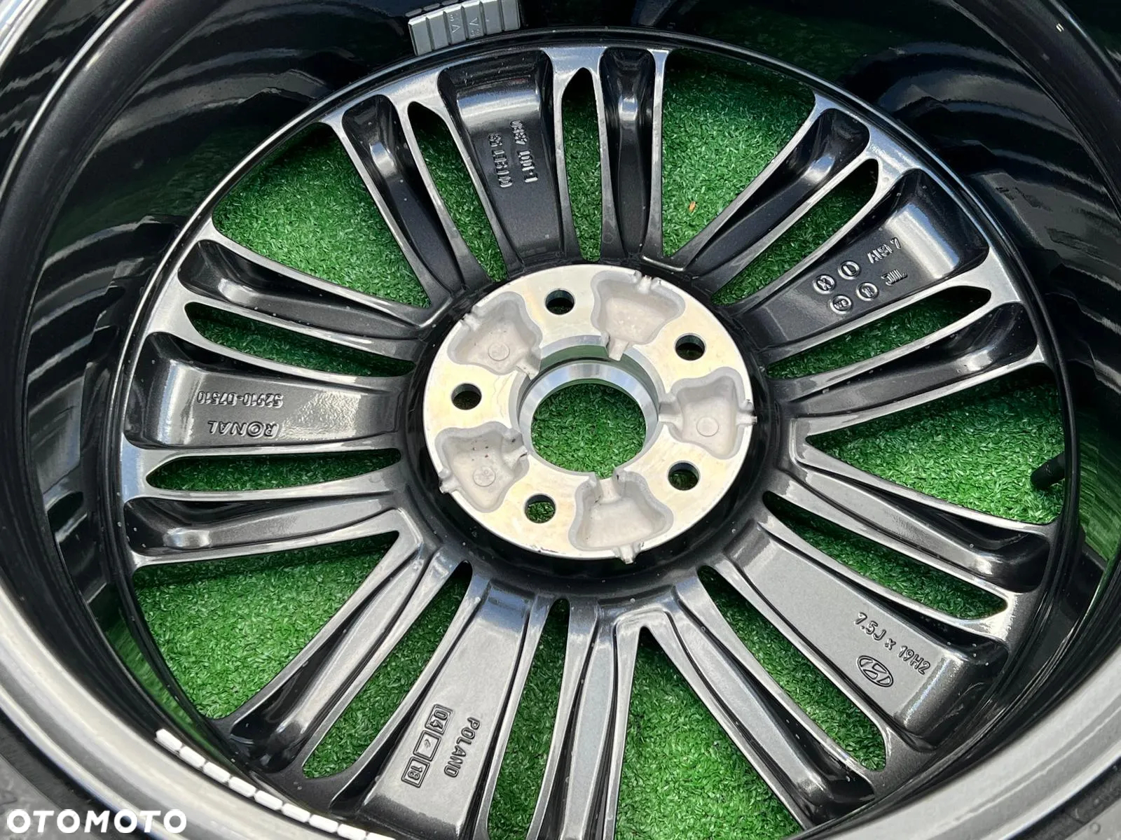 Hyundai Tucson ix35 Koło Felga z oponą 245/45 R19 W 98 W NOWA 52910D7510 - 7