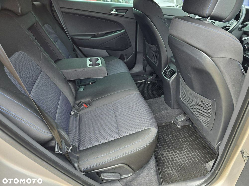 Hyundai Tucson - 11
