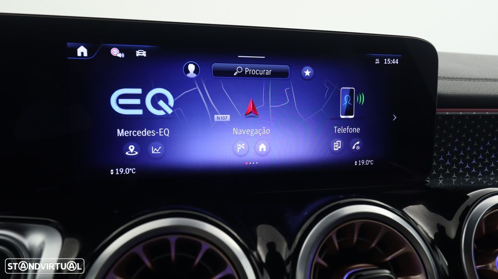 Mercedes-Benz EQB 250+ Electric Art - 17