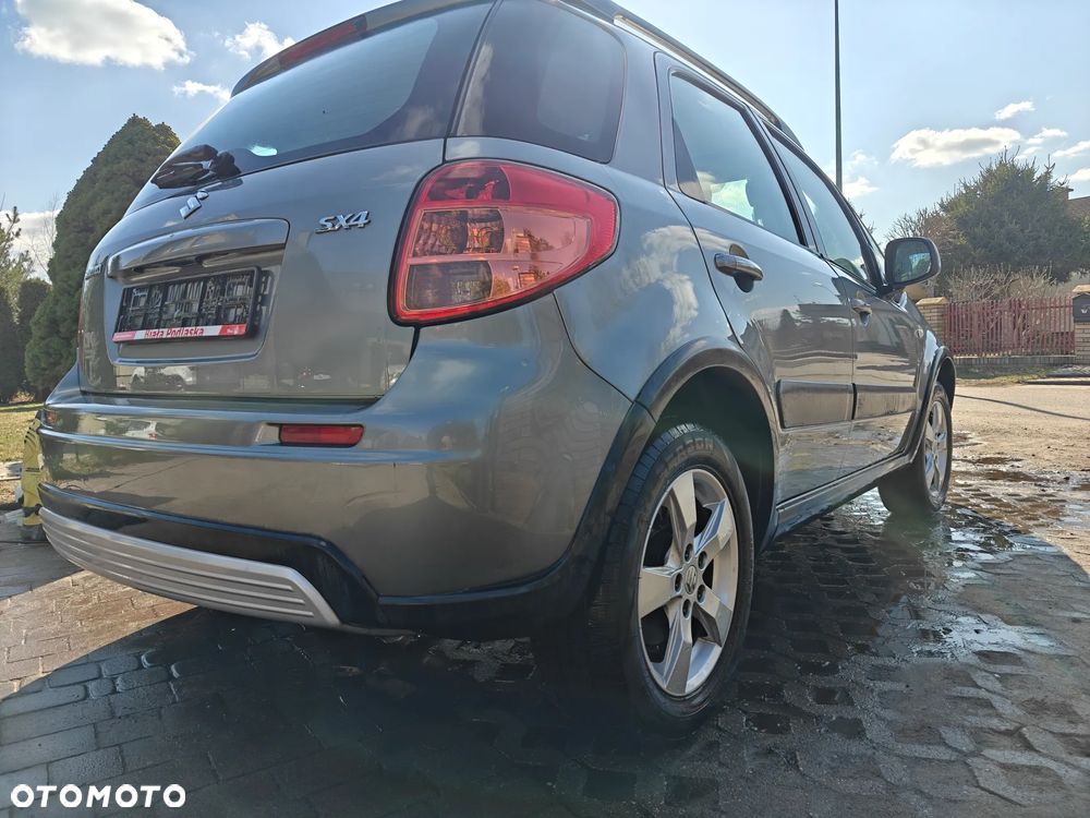 Suzuki SX4 - 18