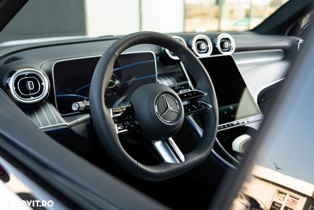 Mercedes-Benz GLC - 18