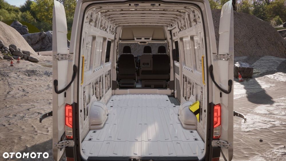 Volkswagen Crafter - 14