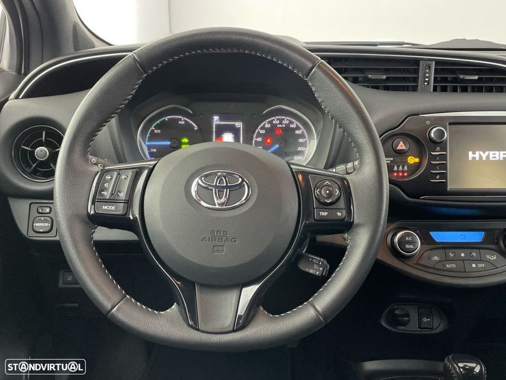 Toyota Yaris 1.5 HSD Square Collec.White - 14