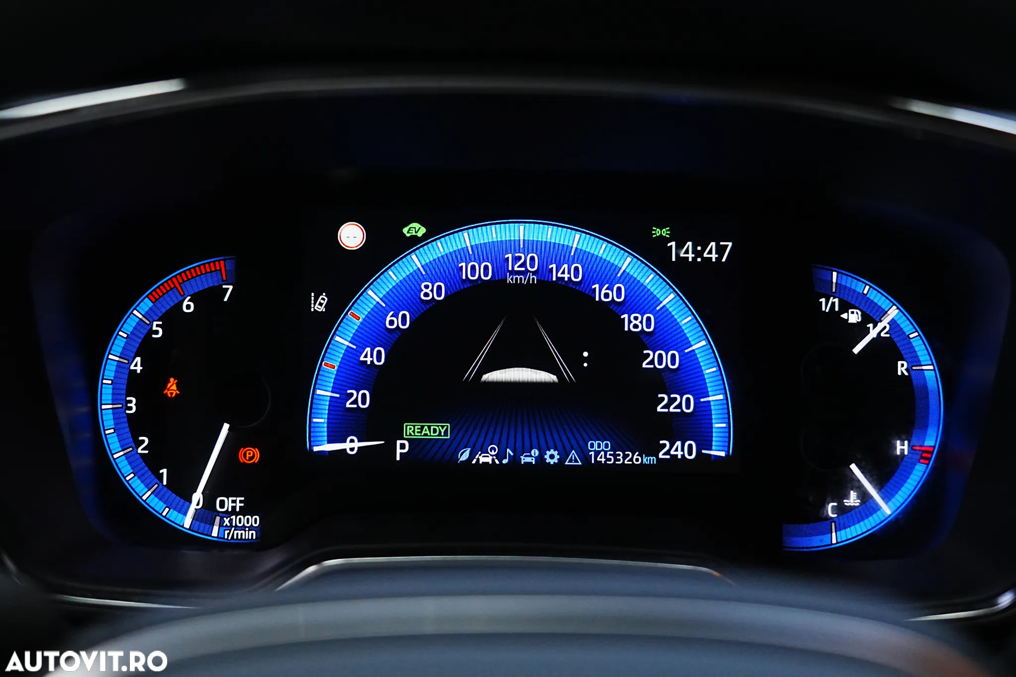 Toyota Corolla - 22