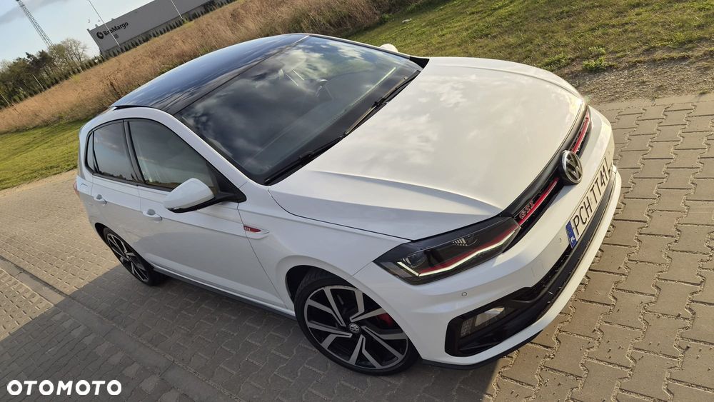 Volkswagen Polo 2.0 TSI OPF DSG GTI - 2
