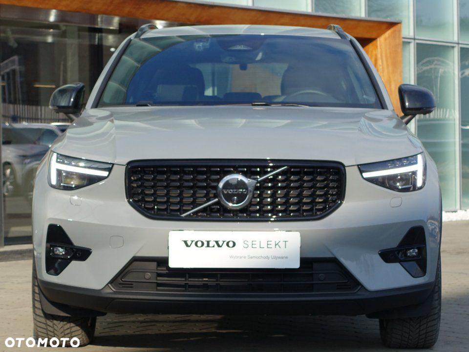 Volvo XC 40 - 3