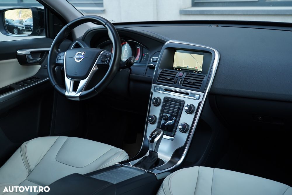 Volvo XC 60 - 12