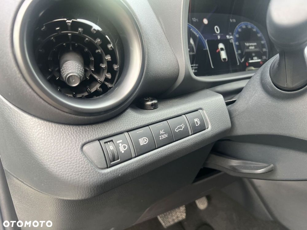Toyota C-HR 2.0 PHEV Dynamic Force Executive - 23