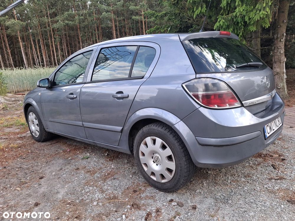 Opel Astra 1.3 CDTI 111 - 10