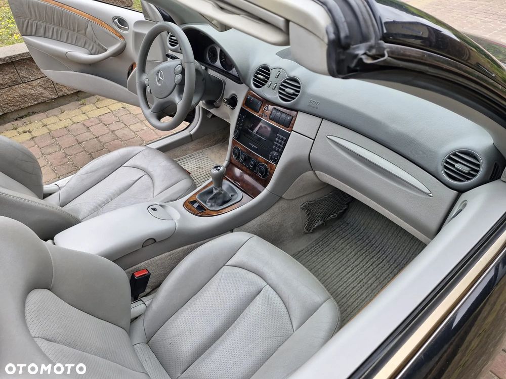 Mercedes-Benz CLK 240 Elegance - 9