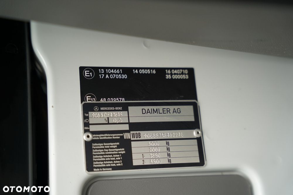 Mercedes-Benz / SPRINTER 516 / KLIMATYZACJA / SPROWADZONY / - 34