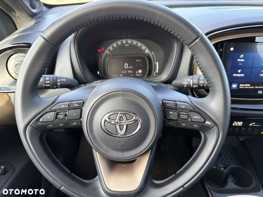 Toyota Aygo X - 16