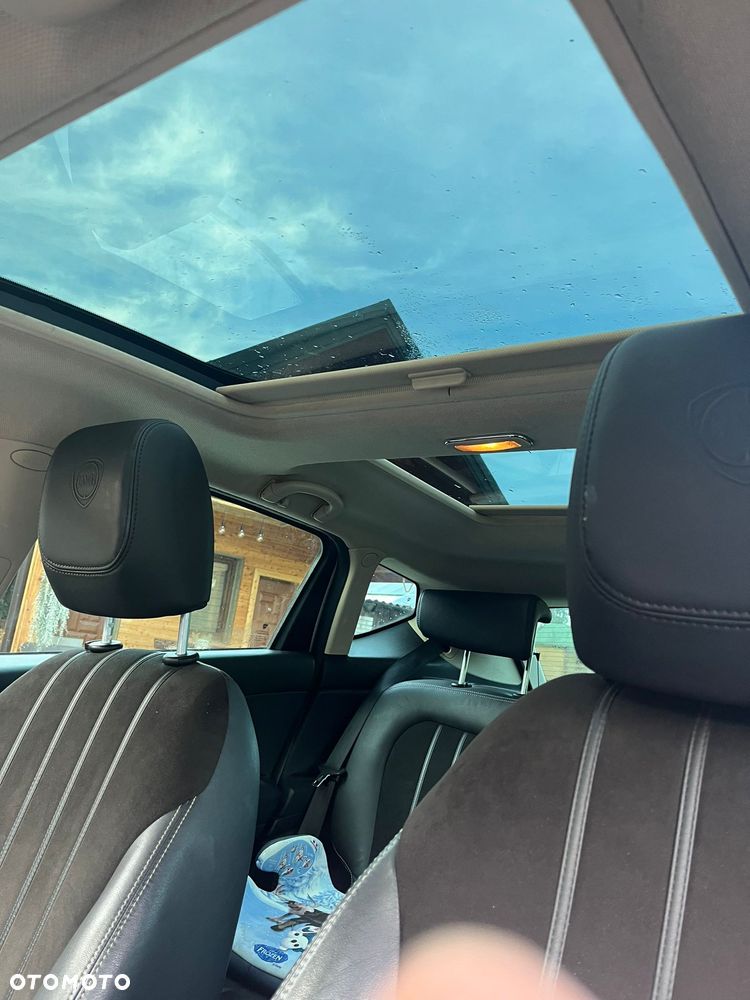 Lancia Delta 1.8 T-Jet Platino Sportronic - 8