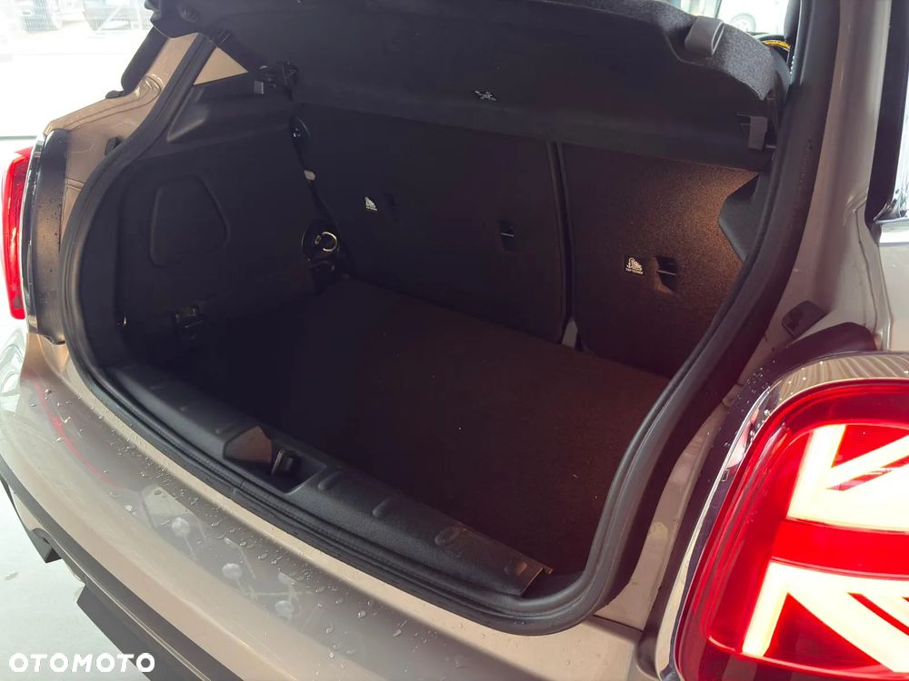 MINI Cooper Classic Trim - 24